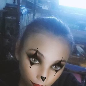 Meet your Posher, April